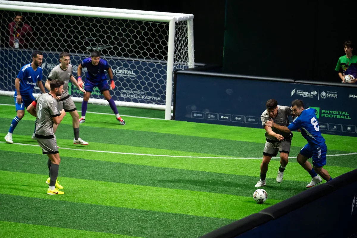 Remate a portería en el fútbol phygital