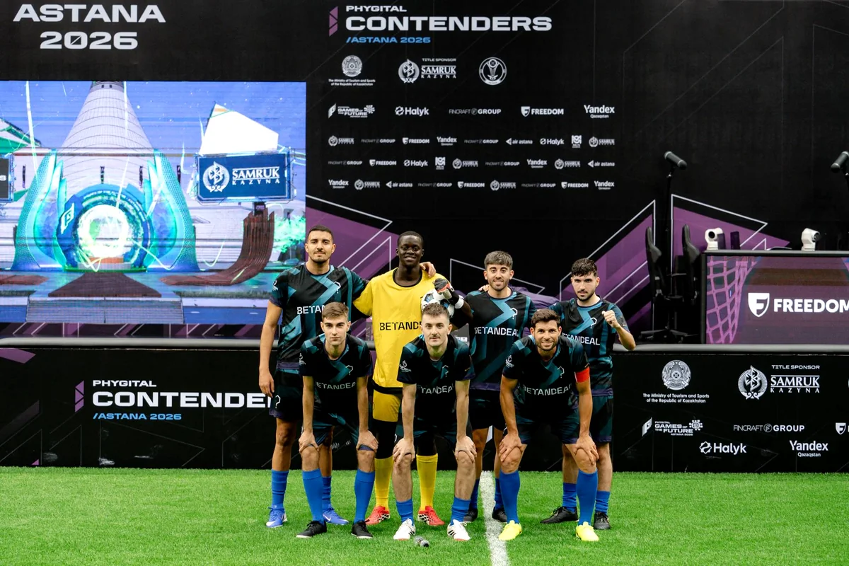La selección en el escenario de Astana